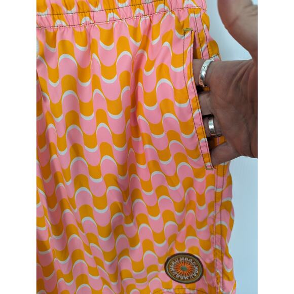 Maaji Sailor Sporty Men’s Swim Trunks Pink Orange Graphic Print Shorts M NWT - Picture 8 of 13